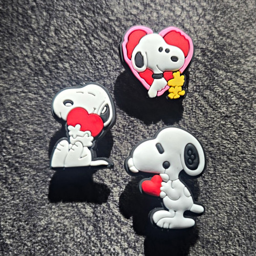 Peanuts snoopy rubber shoe - peanuts, 3d