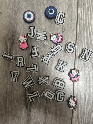 Assortment croc charms - , 25pc