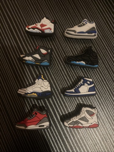 8pcs sneaker shoe charms - 8pcs,